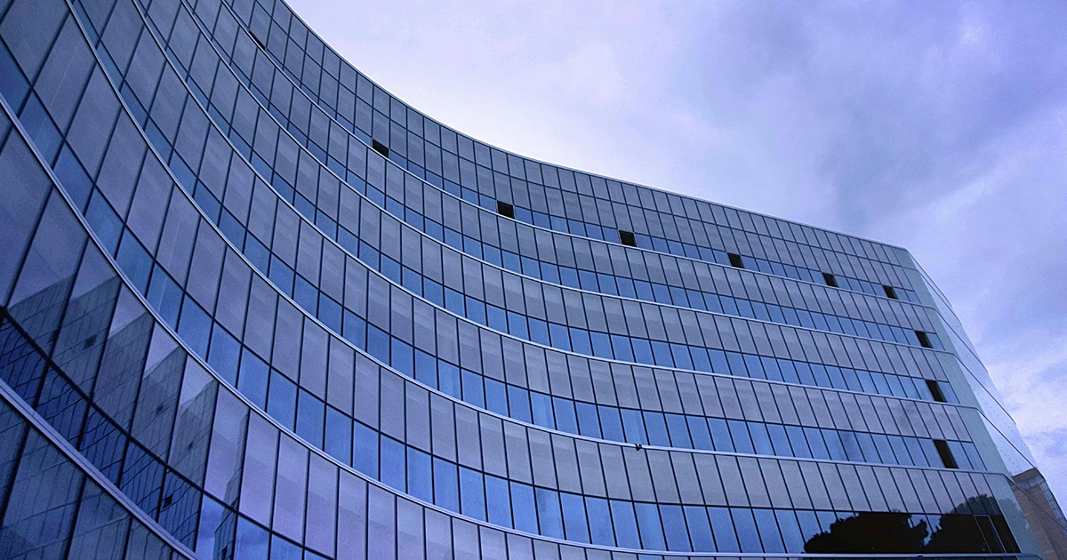 One-Way Mirror Film Window Tinting: Window Film to See Out But Not In